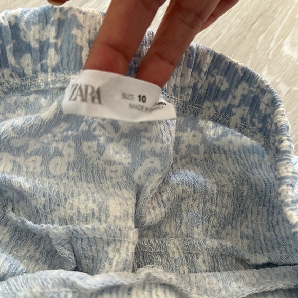 2 Zara Flora print skorts - Picture 3 of 4